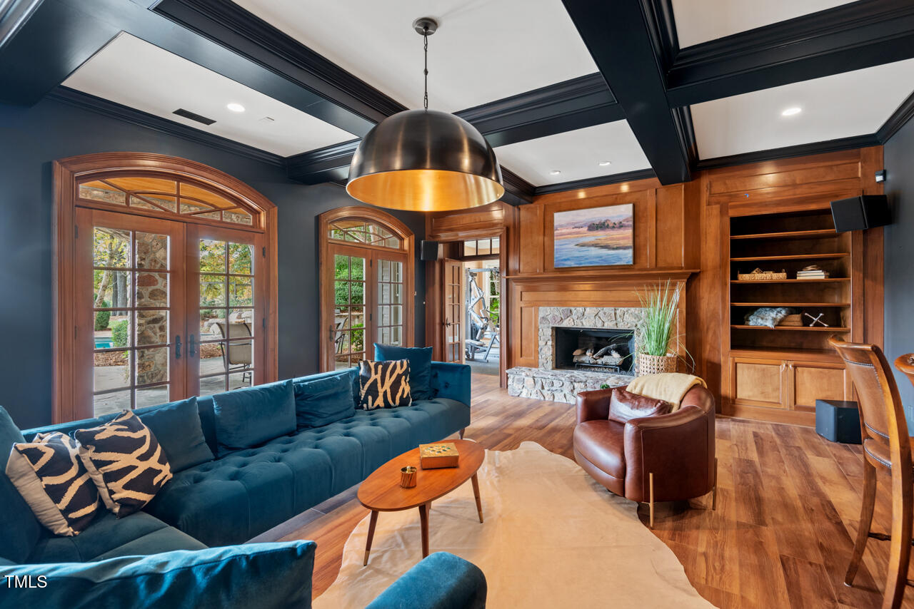 Durham, North Carolina 27713, United States, 5 Bedrooms Bedrooms, ,7 BathroomsBathrooms,Residential,Pending,33997