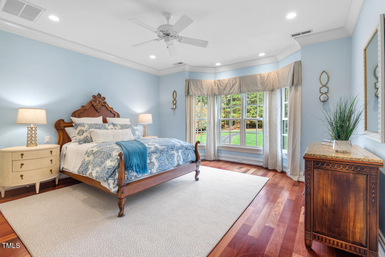 Durham, North Carolina 27713, United States, 5 Bedrooms Bedrooms, ,7 BathroomsBathrooms,Residential,Pending,33997