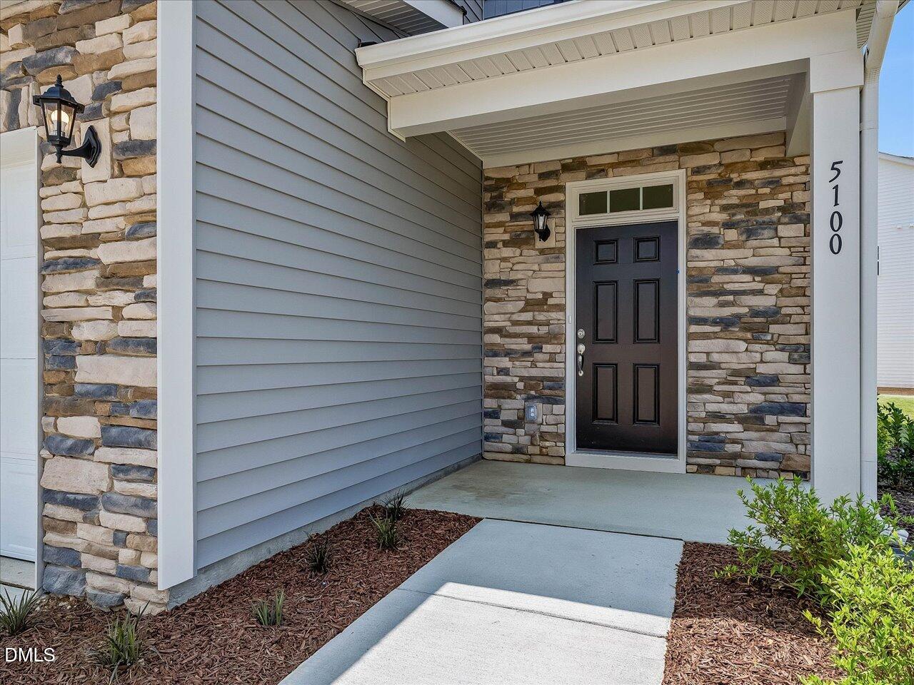 1565 Briar Brook Lane