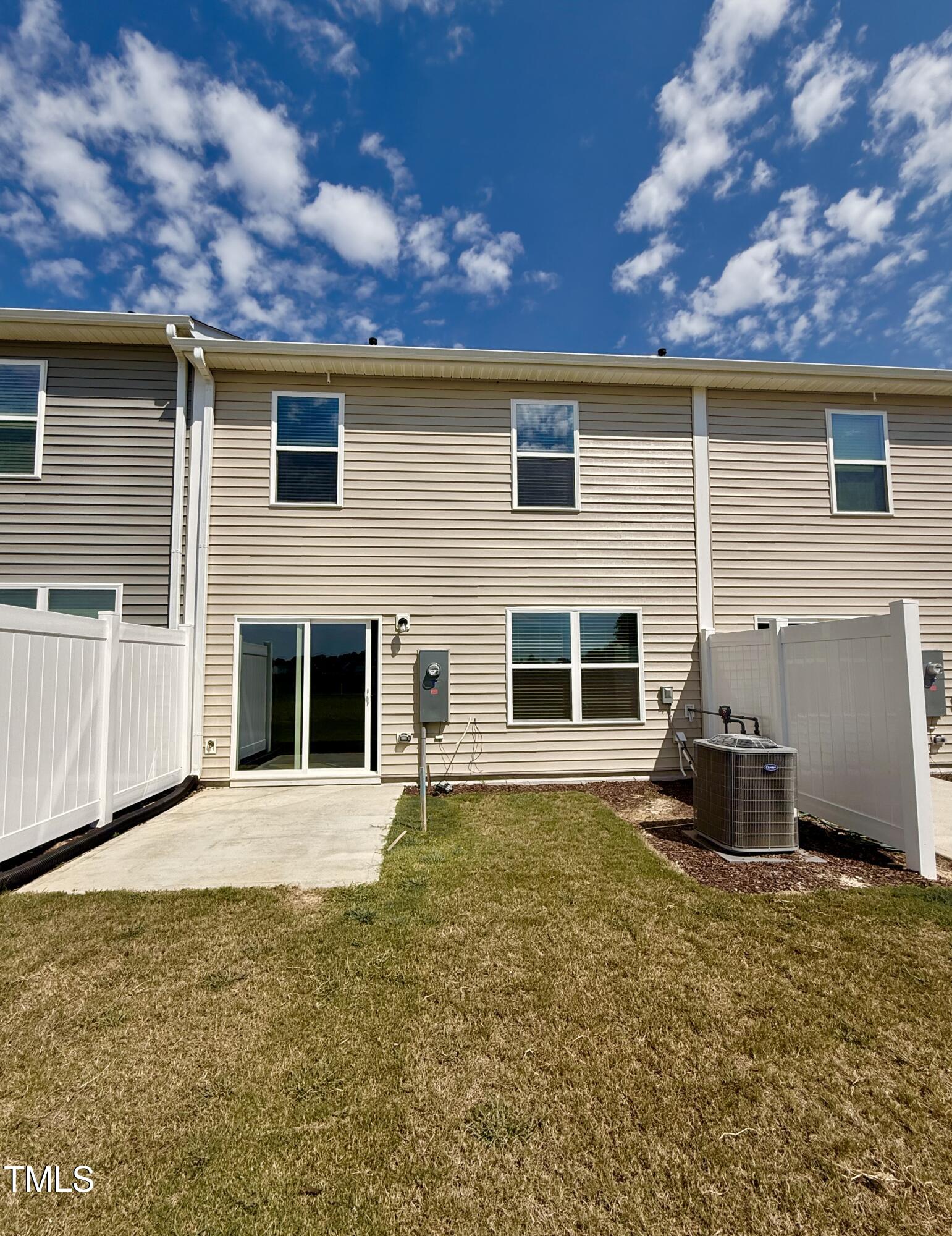 416 Honeycutt Oaks Drive