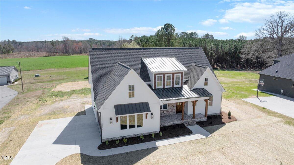 321 Bud Wall Road