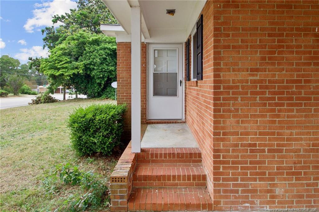502 Santa Fe Drive