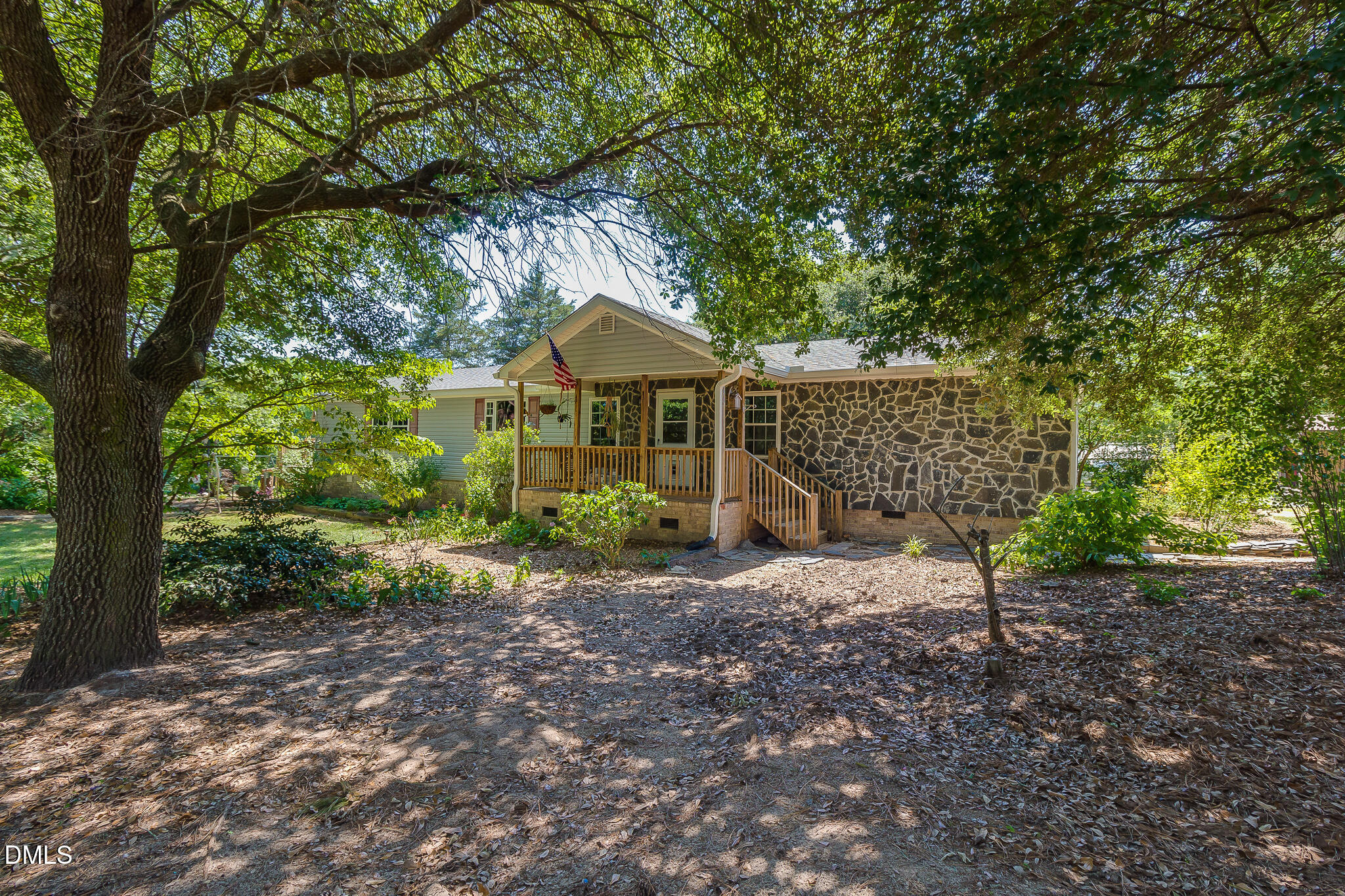 890 Wiggins Road