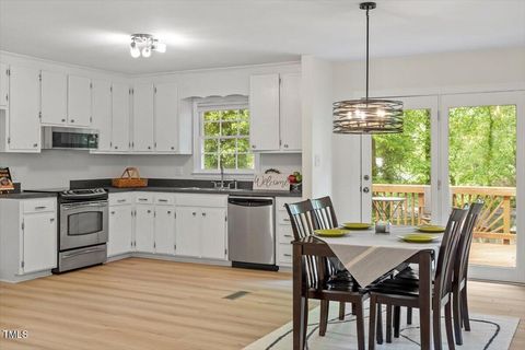 1209 Shincliffe Court Cary NC 27511