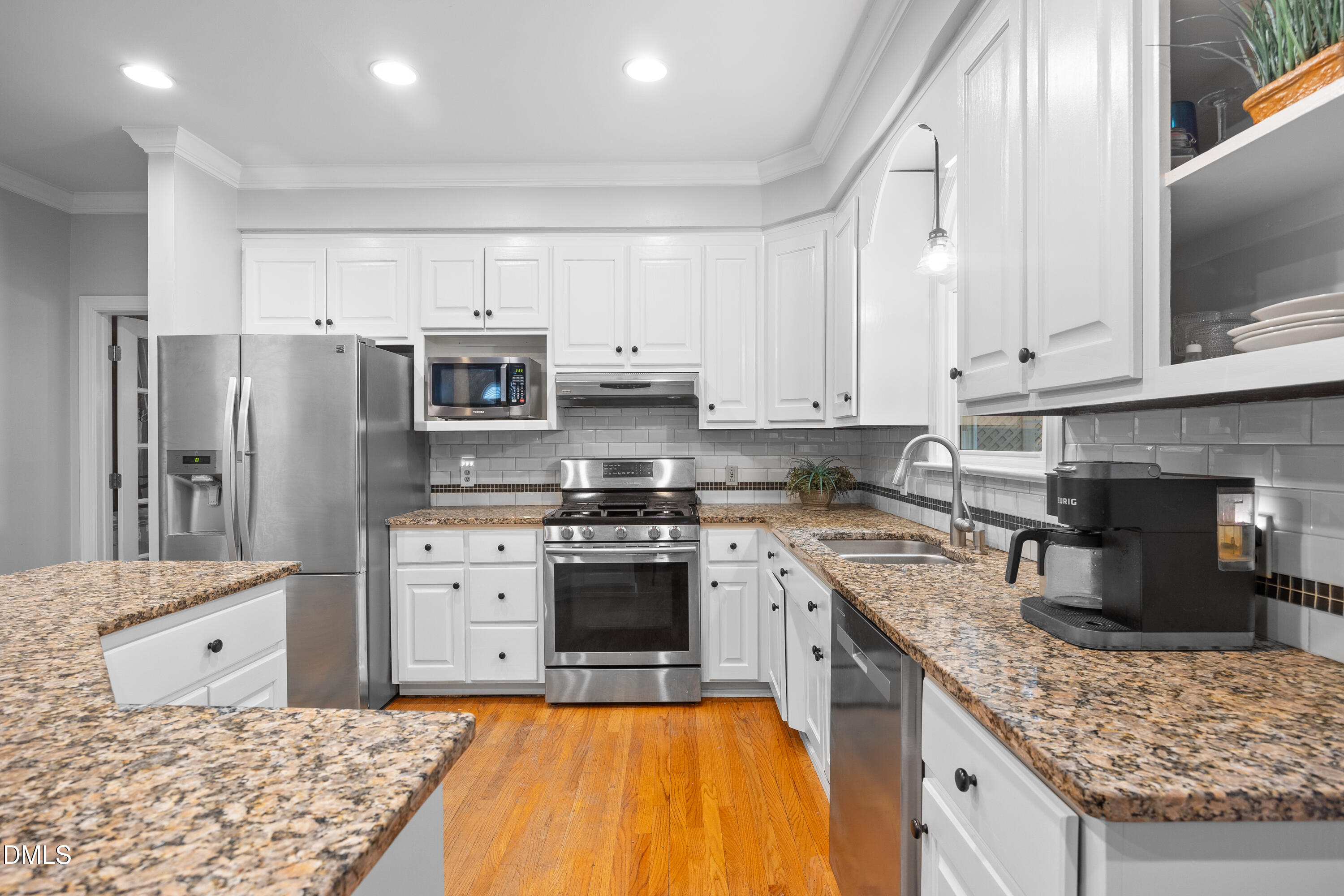 4216 Bay Laurel Court