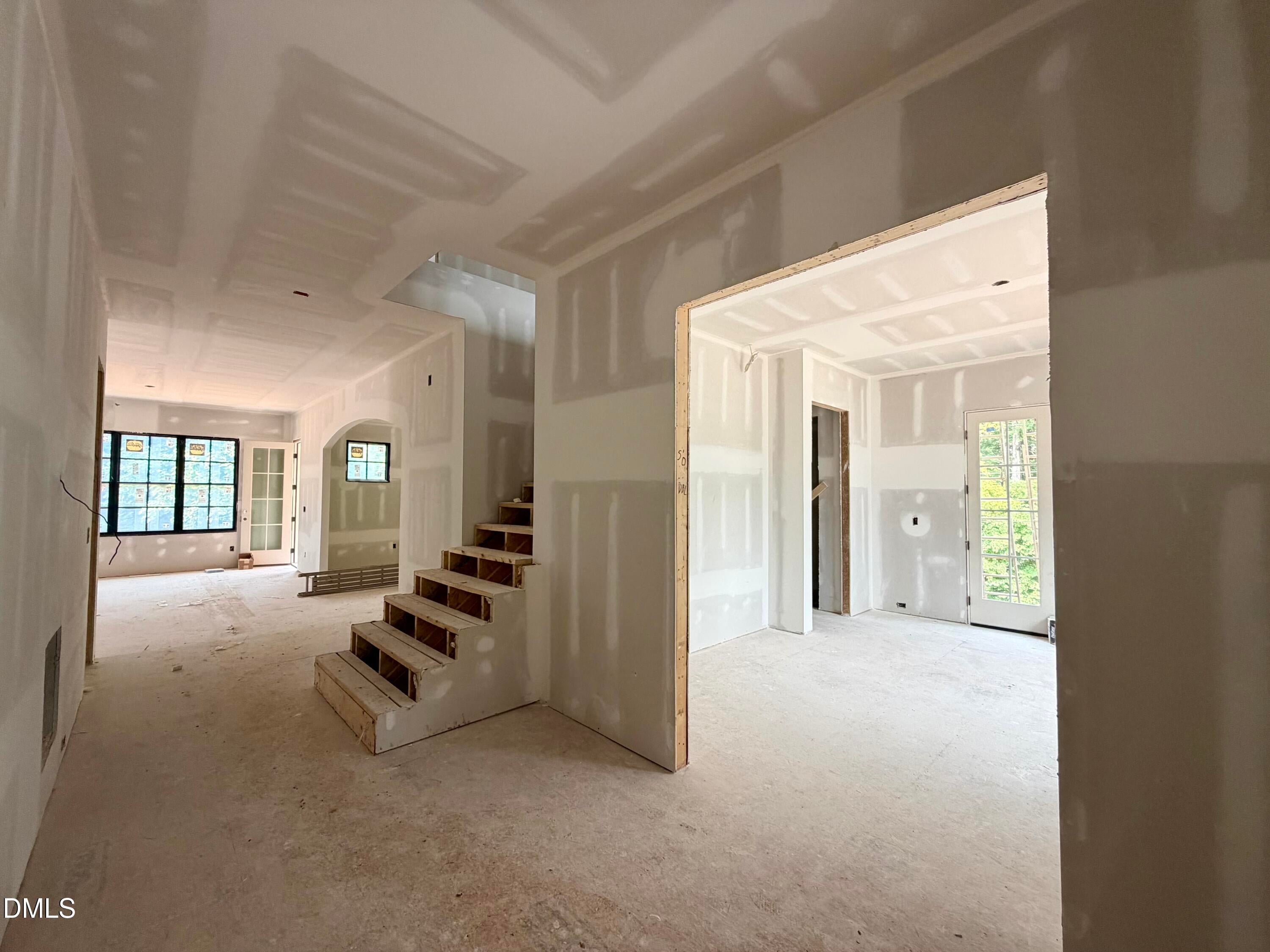 2123 Dunhill Drive
