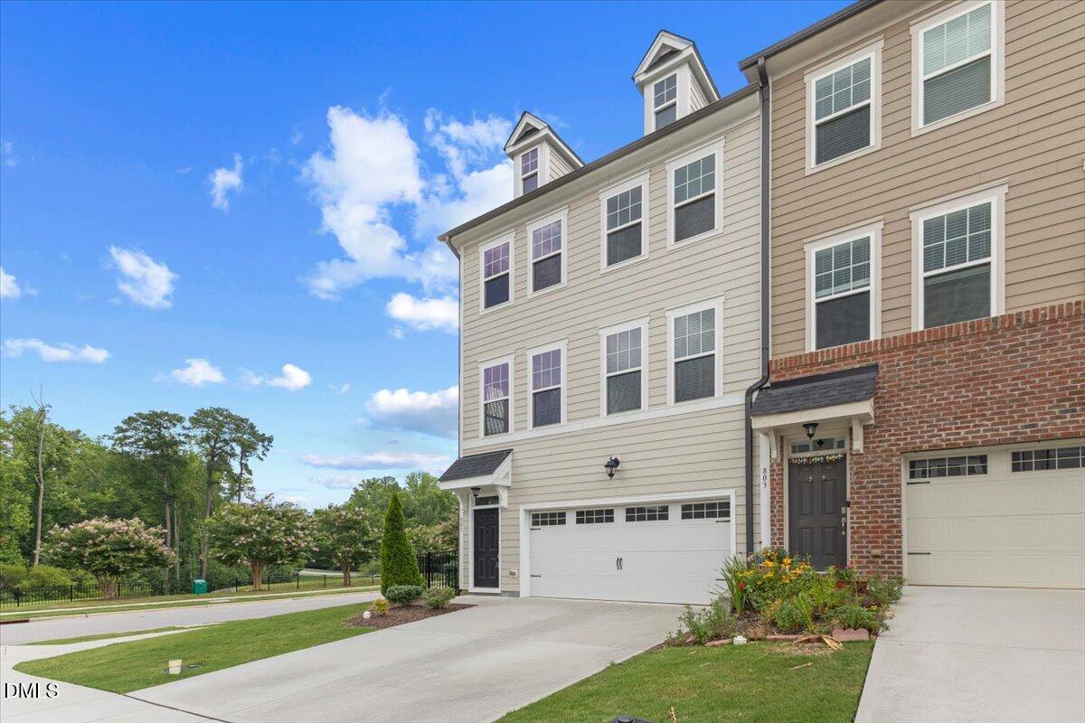 801 Grafton Peak Lane