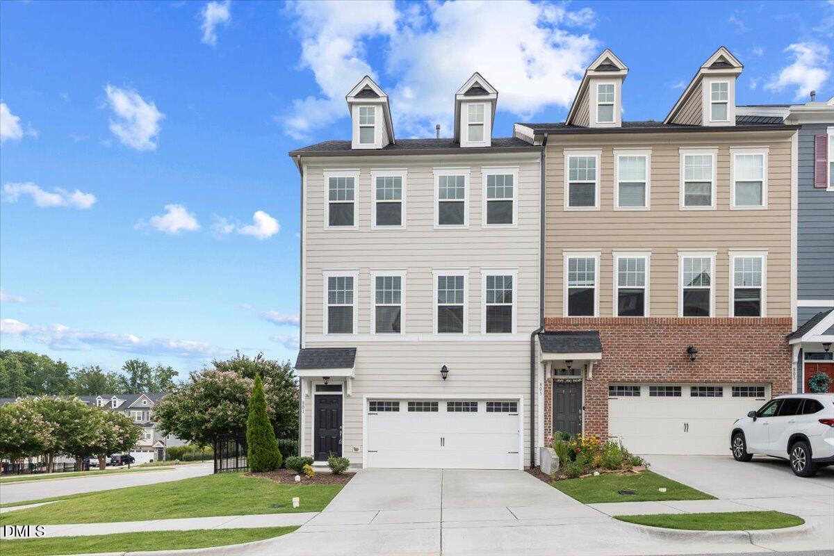 801 Grafton Peak Lane