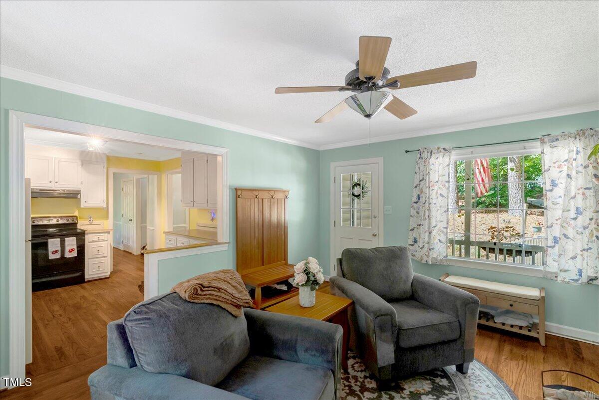 160 Shadowbrook Drive