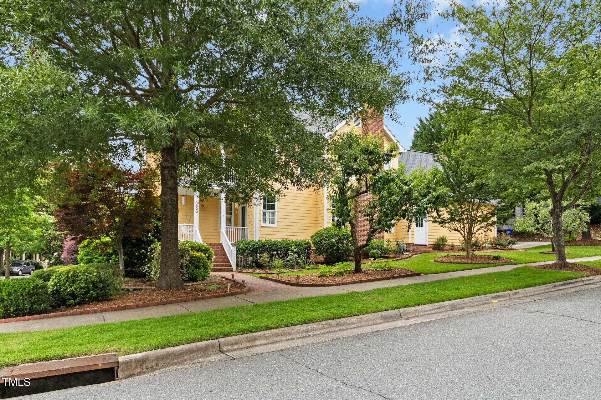 800 Highgrove Drive