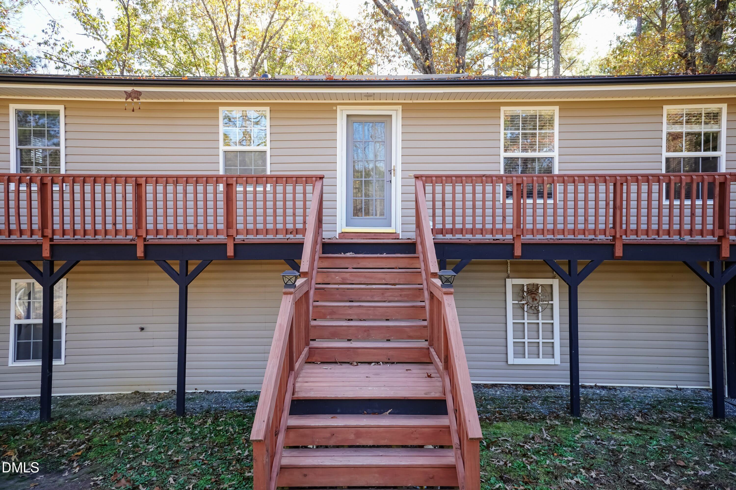 137 Fox Hunters Lane