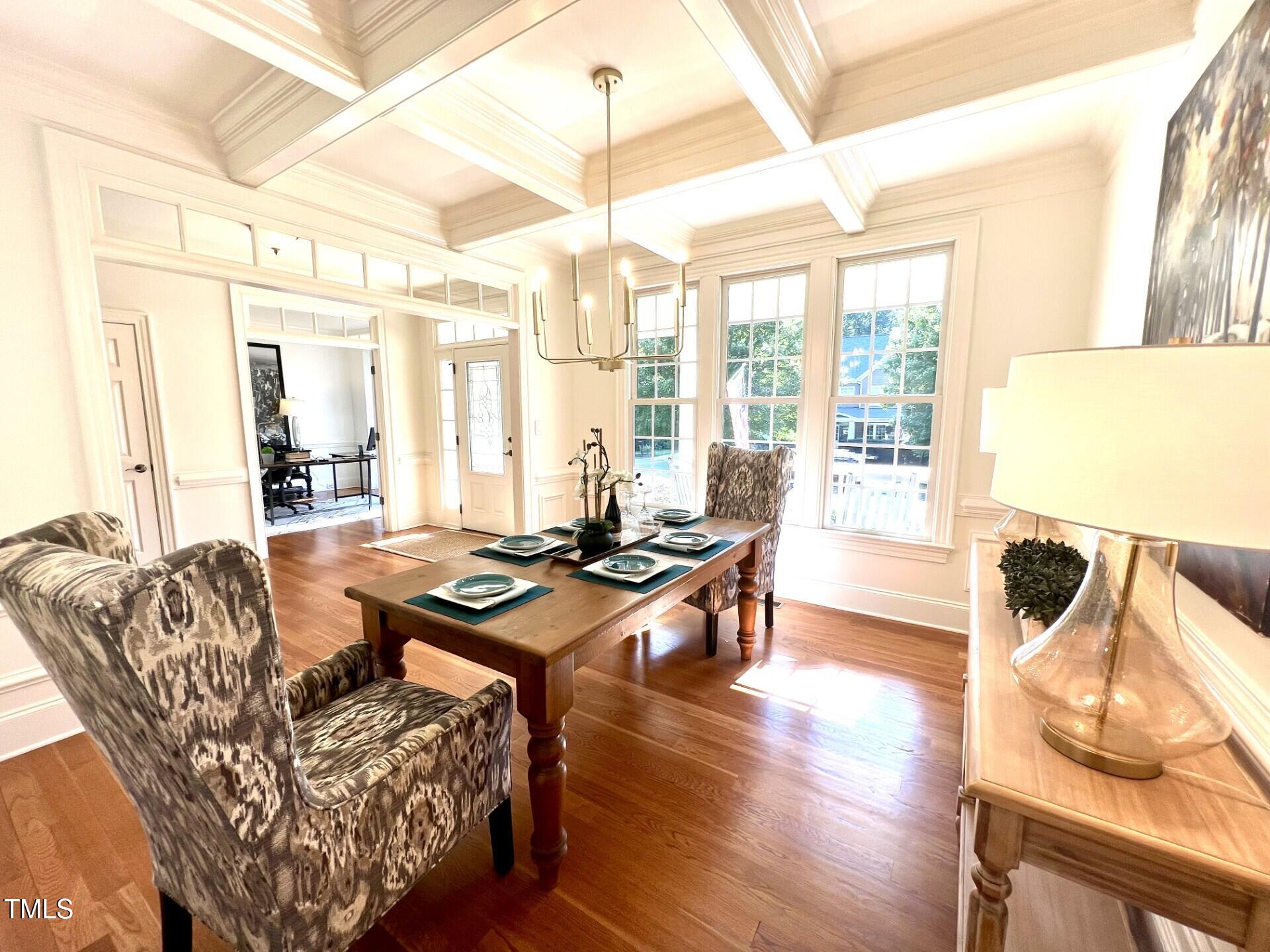 709 Skymont Drive