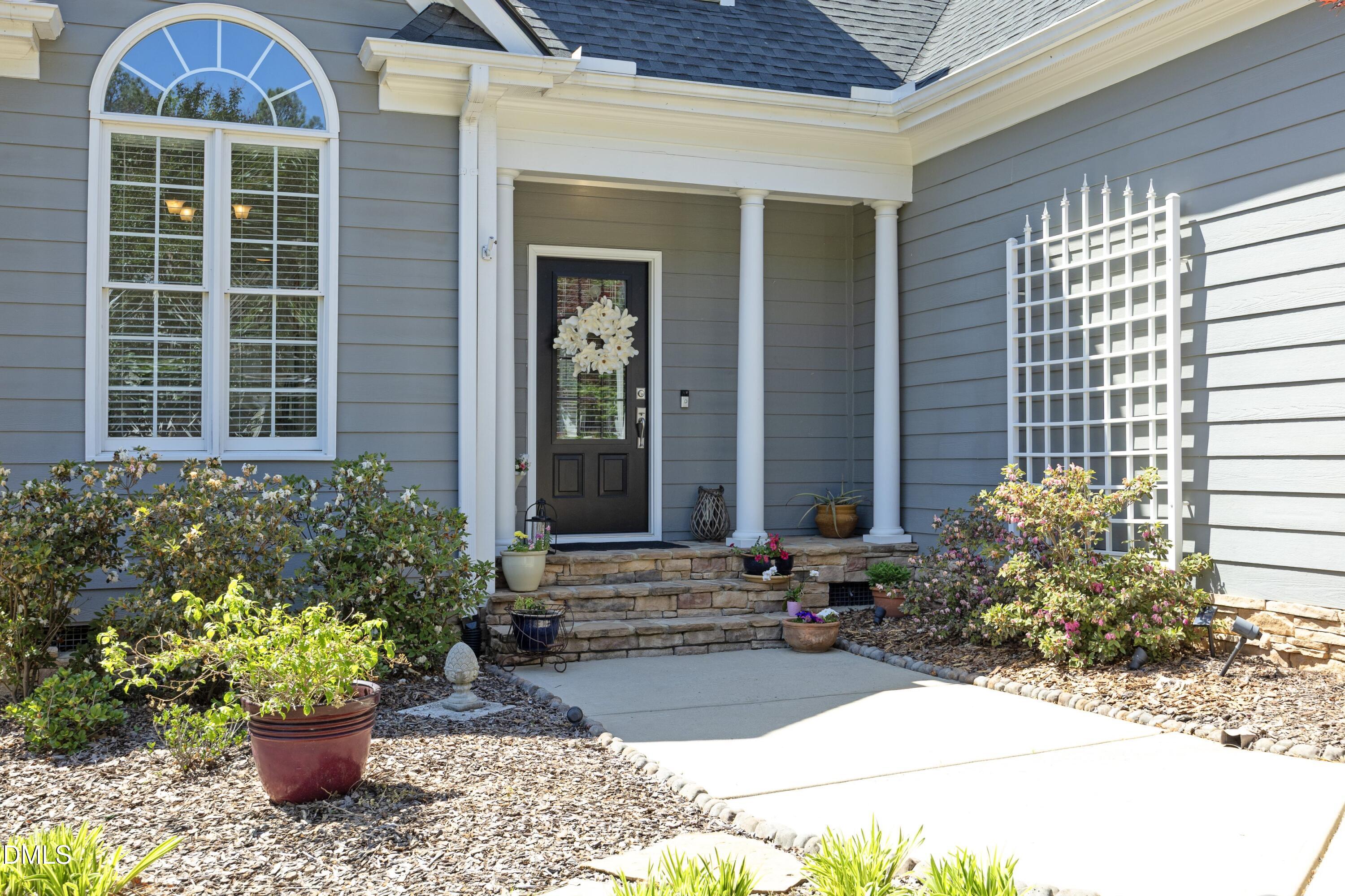 5112 Moneta Lane