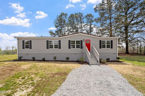 109 Loy Court Fuquay Varina NC 27526