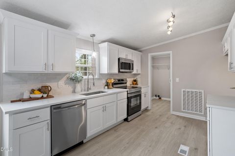 109 Loy Court Fuquay Varina NC 27526
