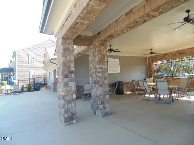 320 Brier Crossings Loop
