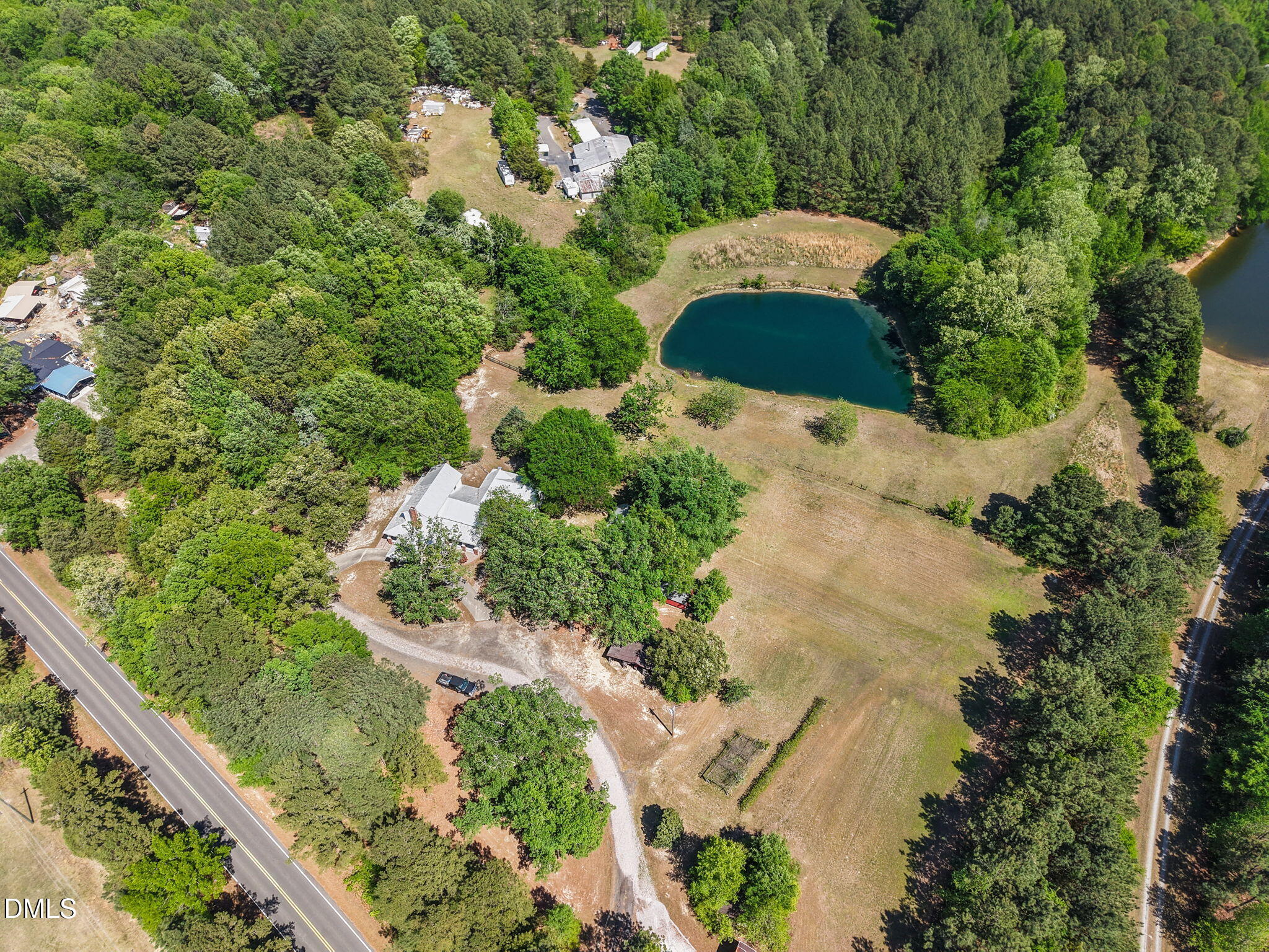 1718 Will Suitt Road