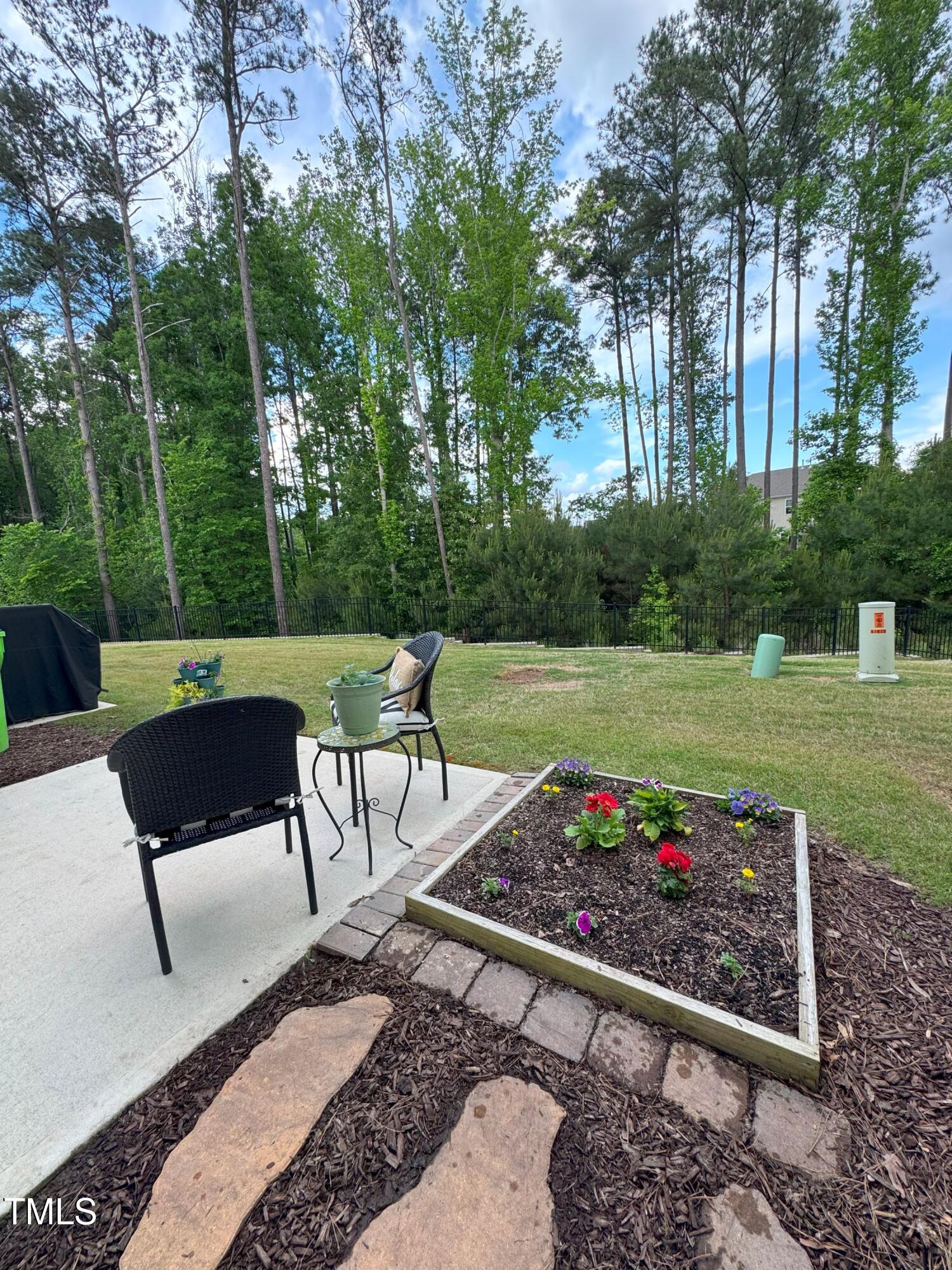 80 Willow Green Drive