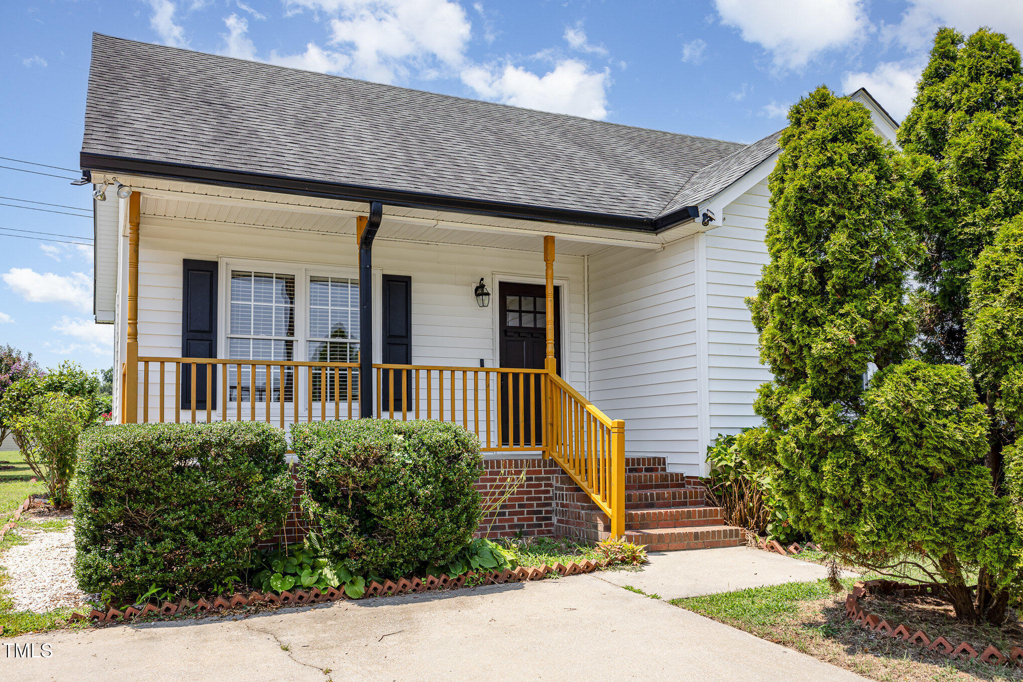 637 Convexa Court