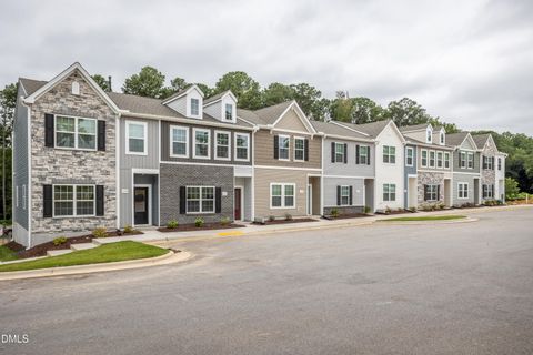 185 Seville Way Clayton NC 27520