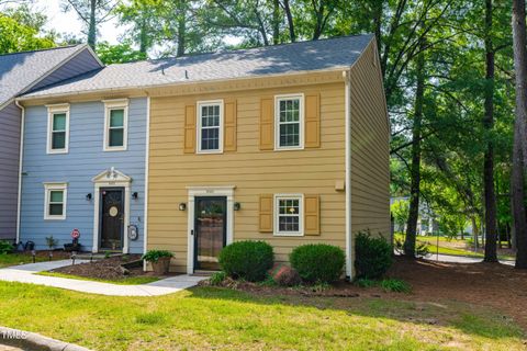 5500 Forest Oaks Drive, Raleigh, NC 27609 - #: 10029549