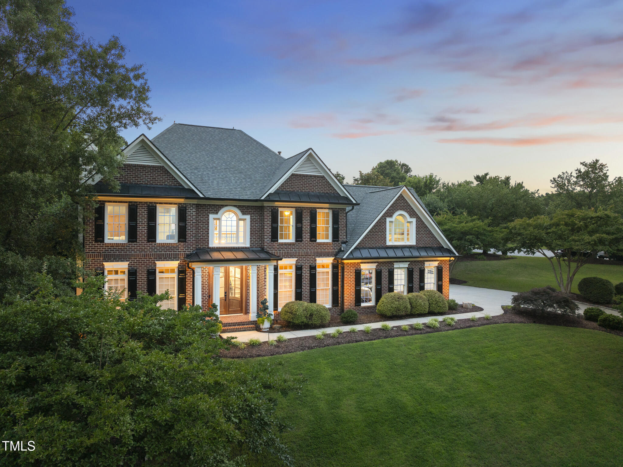 704 Walcott Way