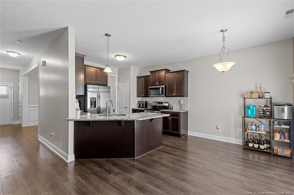 1632 Dulles Road