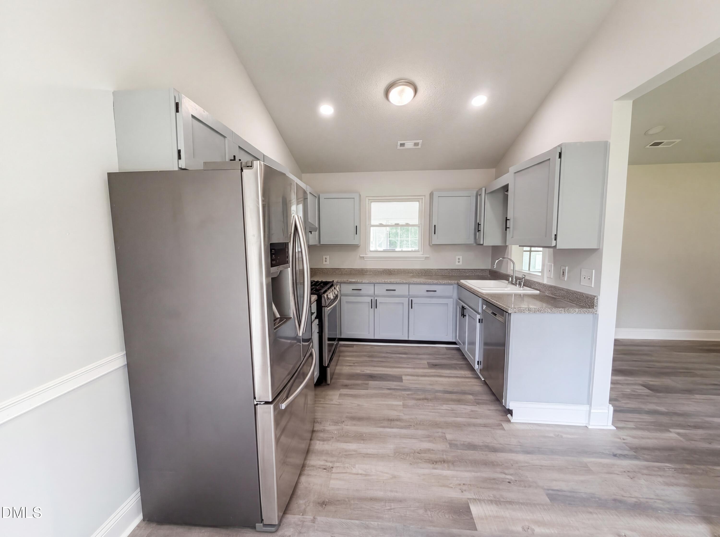 617 Country Lane
