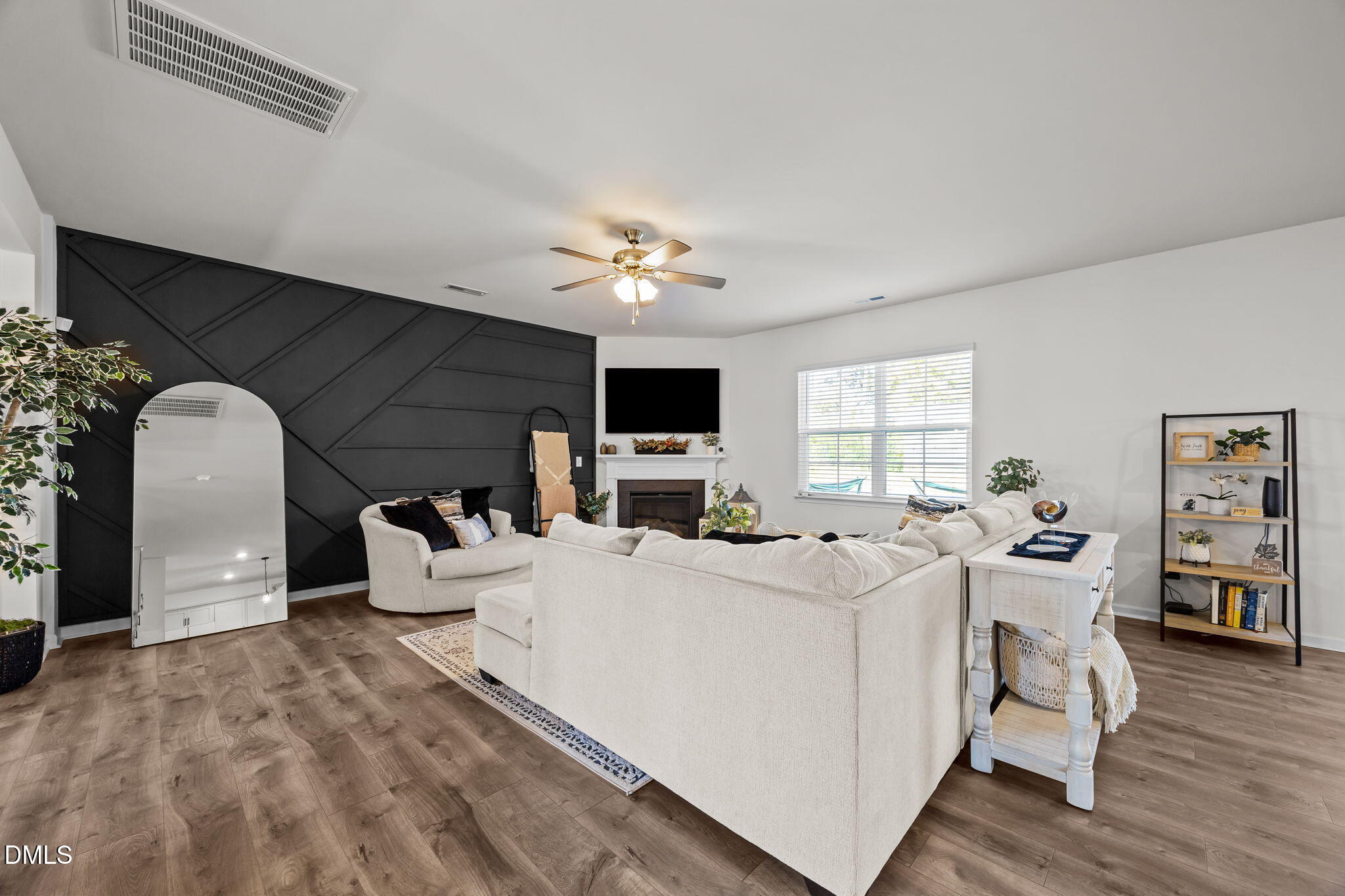 2482 Summersby Drive