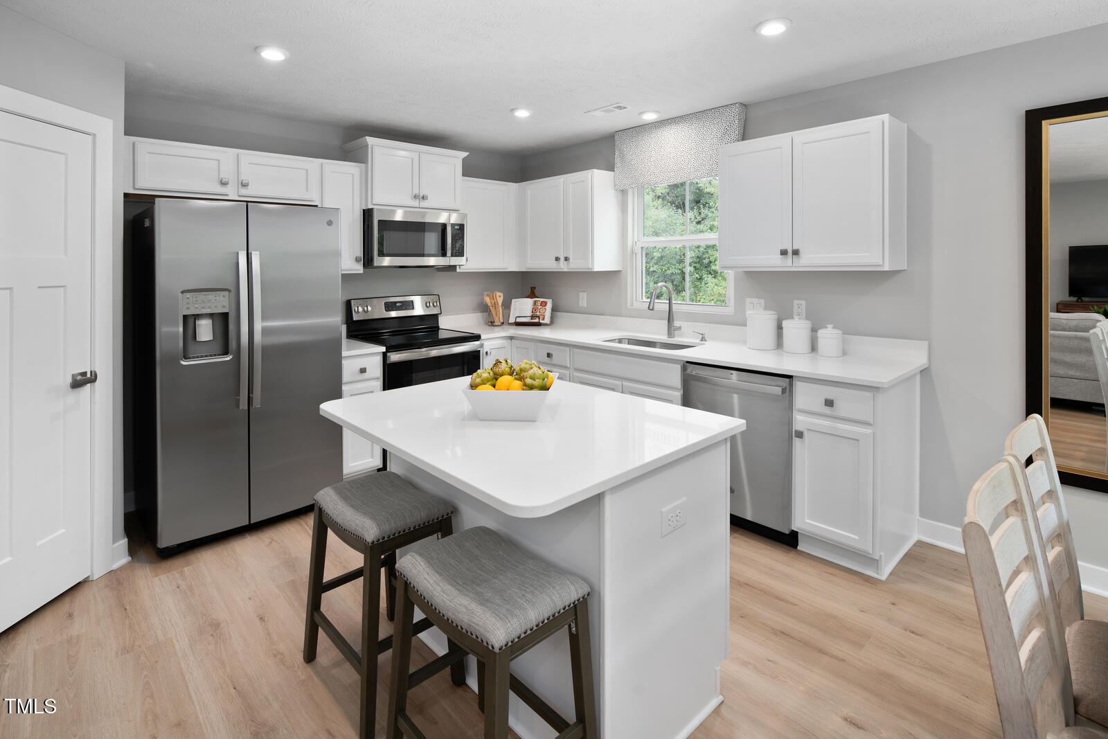 35 Elmwood Avenue