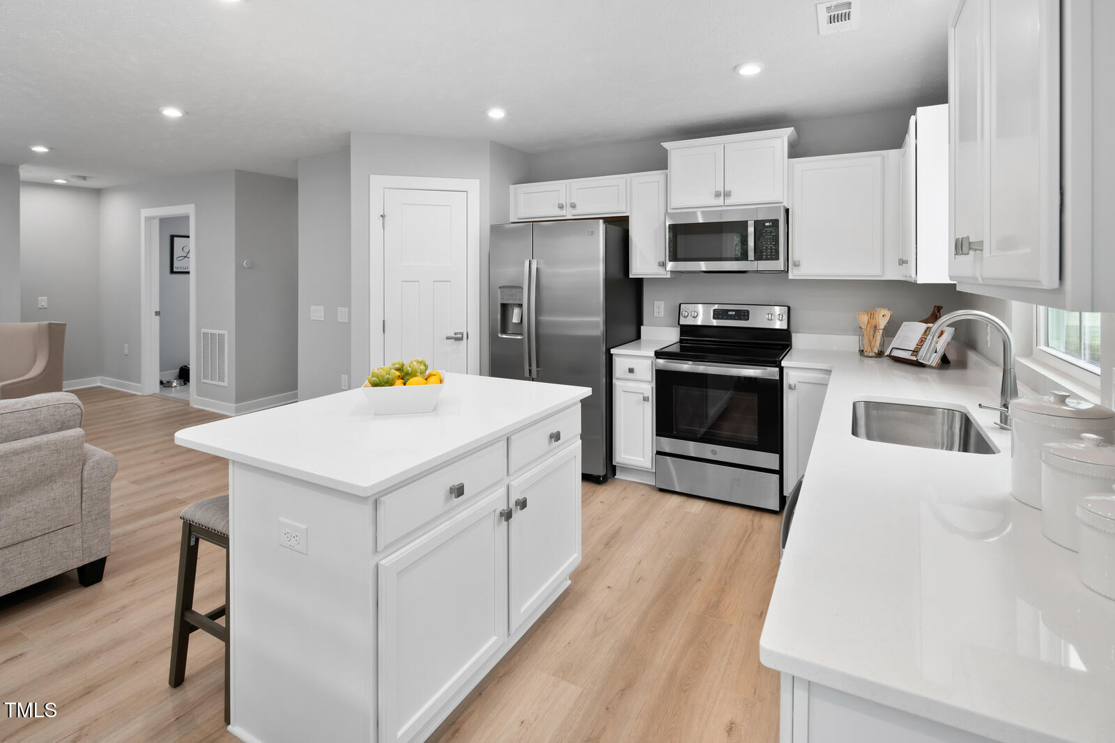 35 Elmwood Avenue