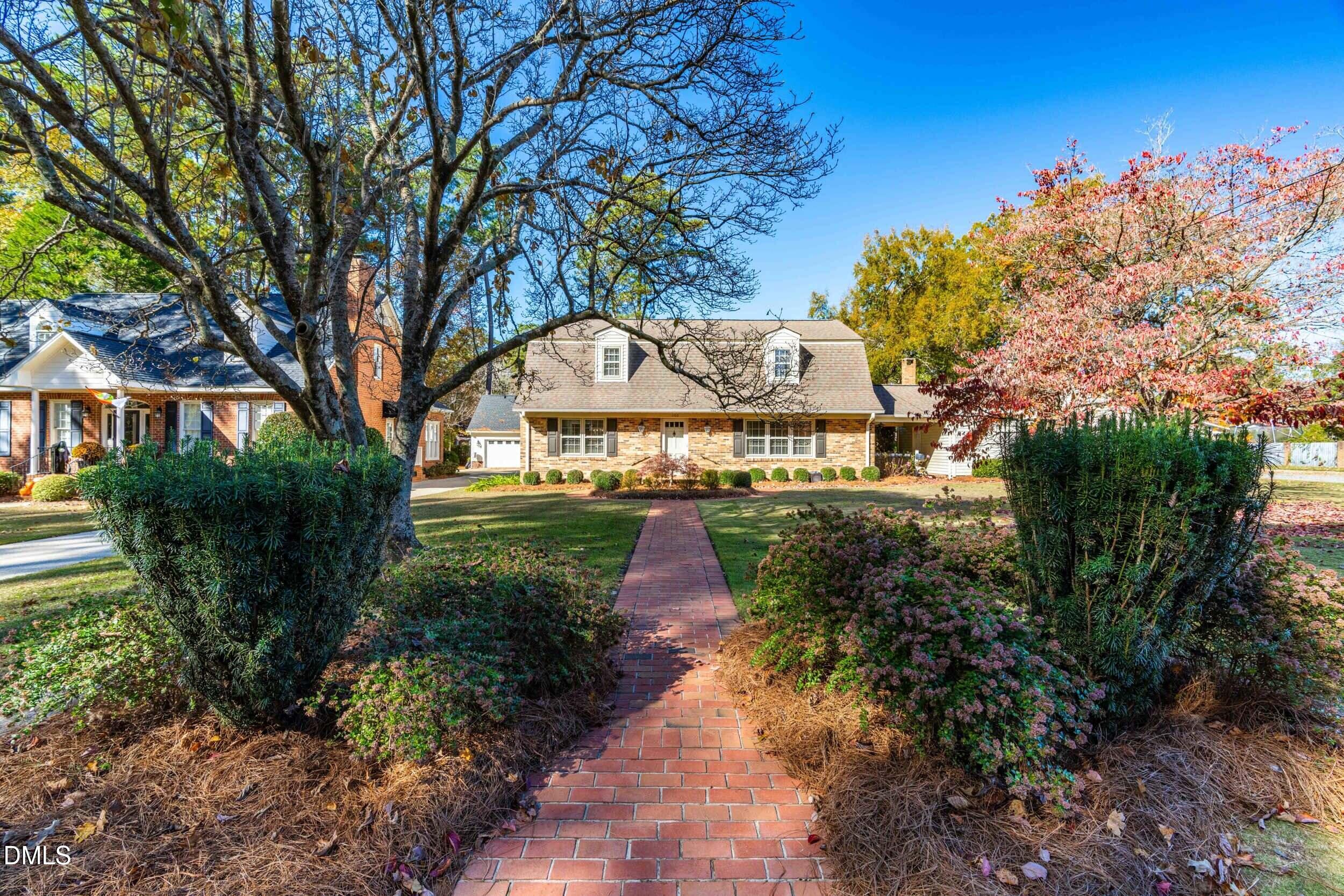 1102 S Crescent Drive