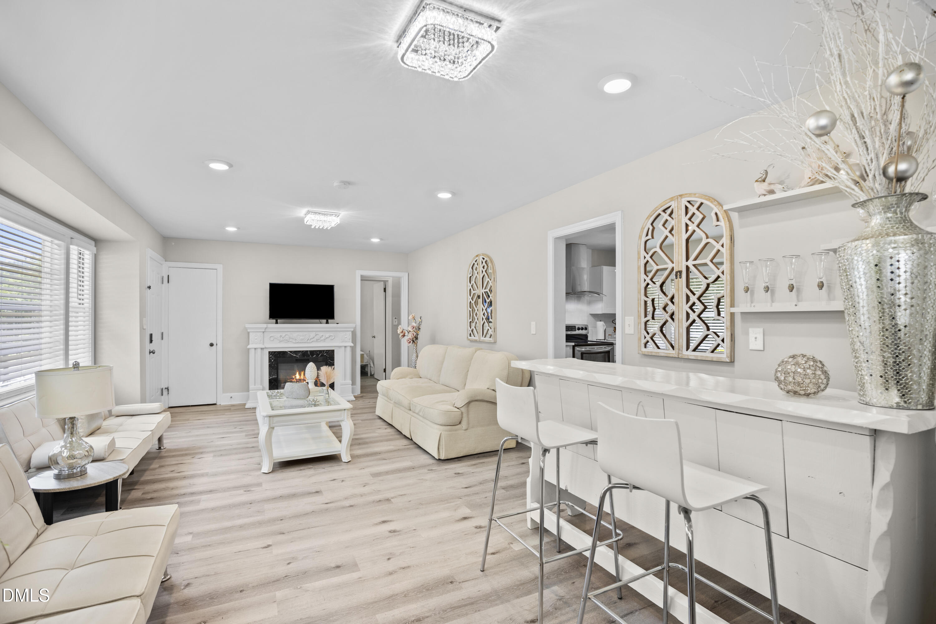 1608 Cheek Road