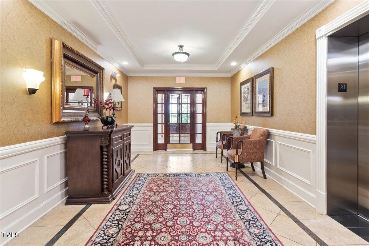 10511 Rosegate Court 103