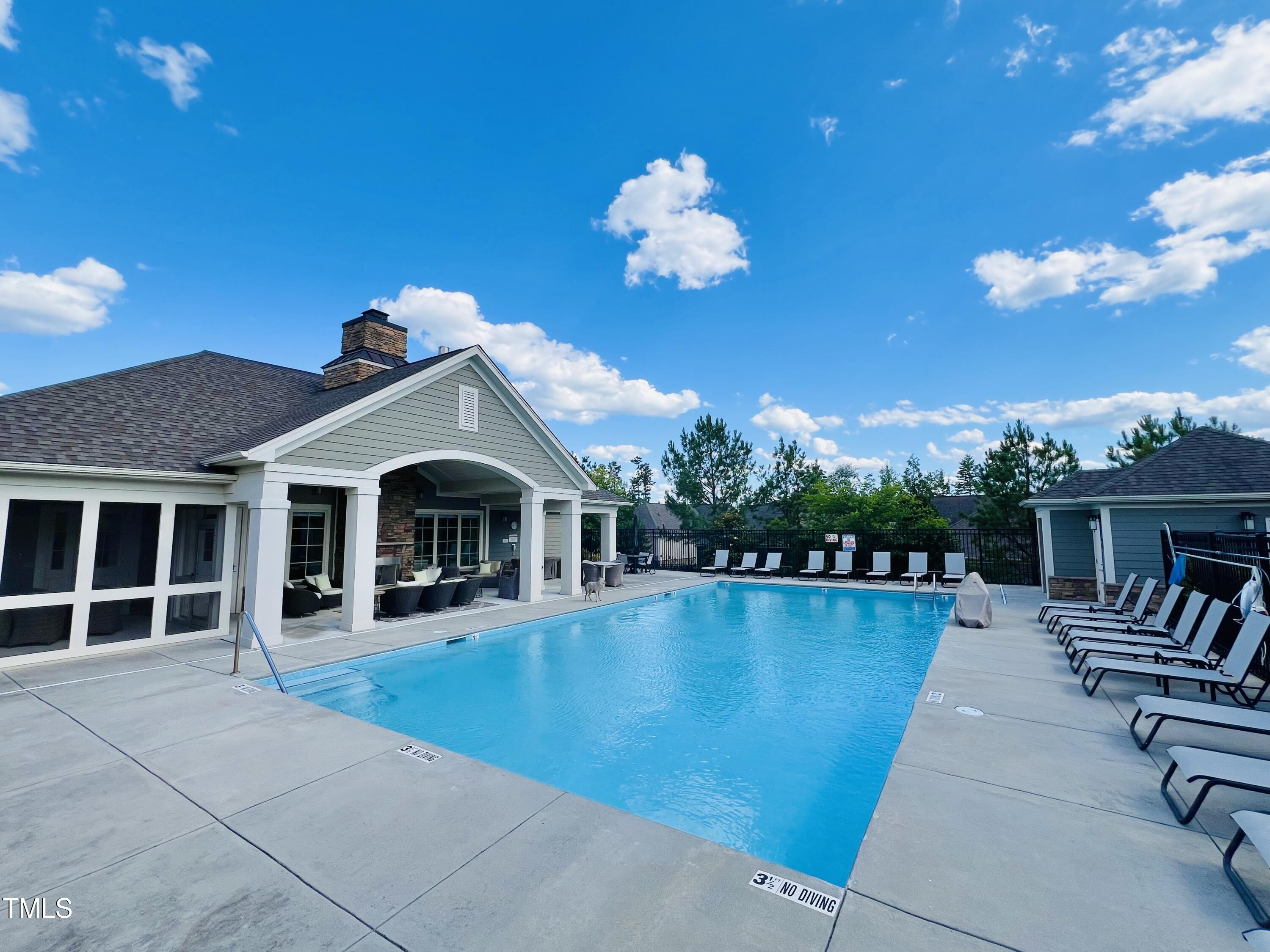 1604 Vineyard Mist Drive