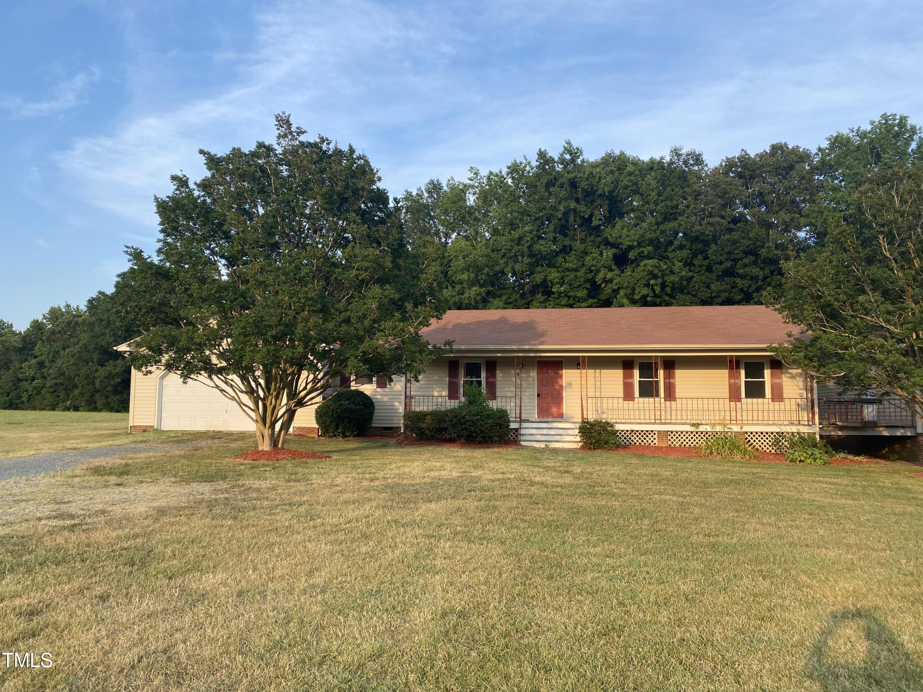 View Graham, NC 27253 house