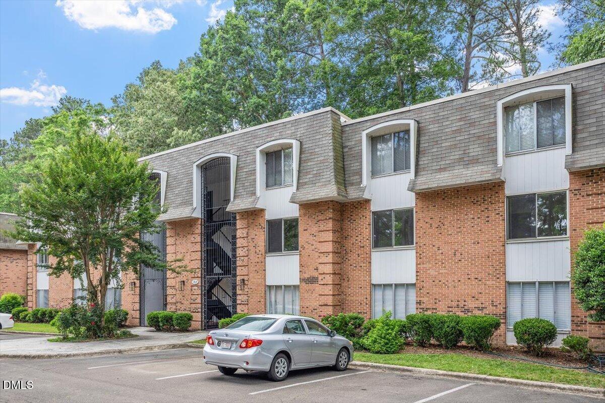 1917 Front Street # 4d