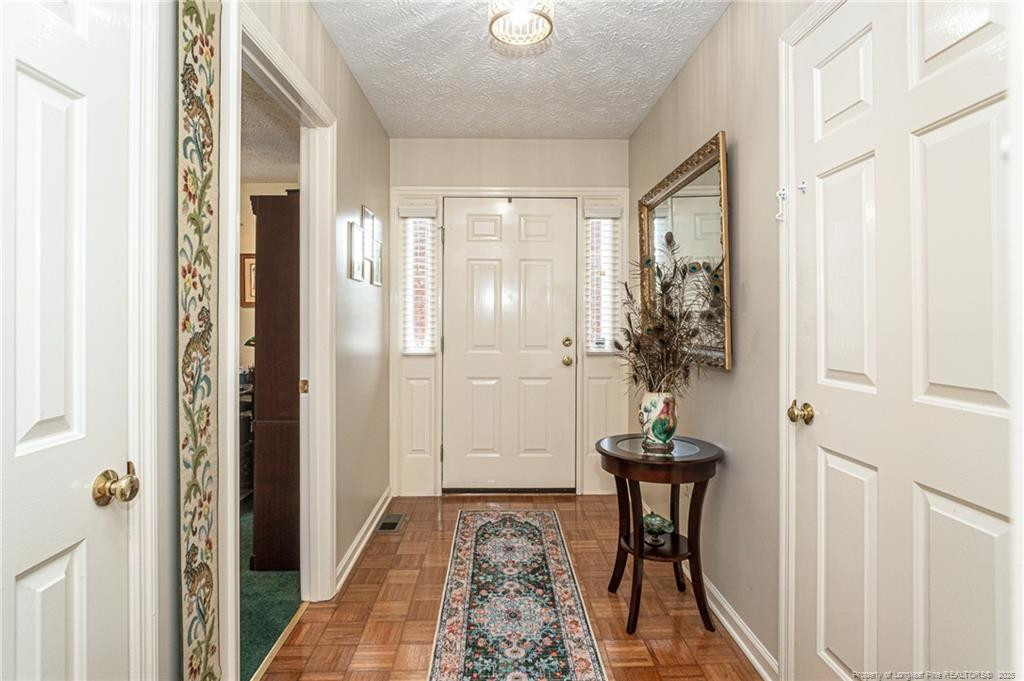 2923 Rosecroft Drive