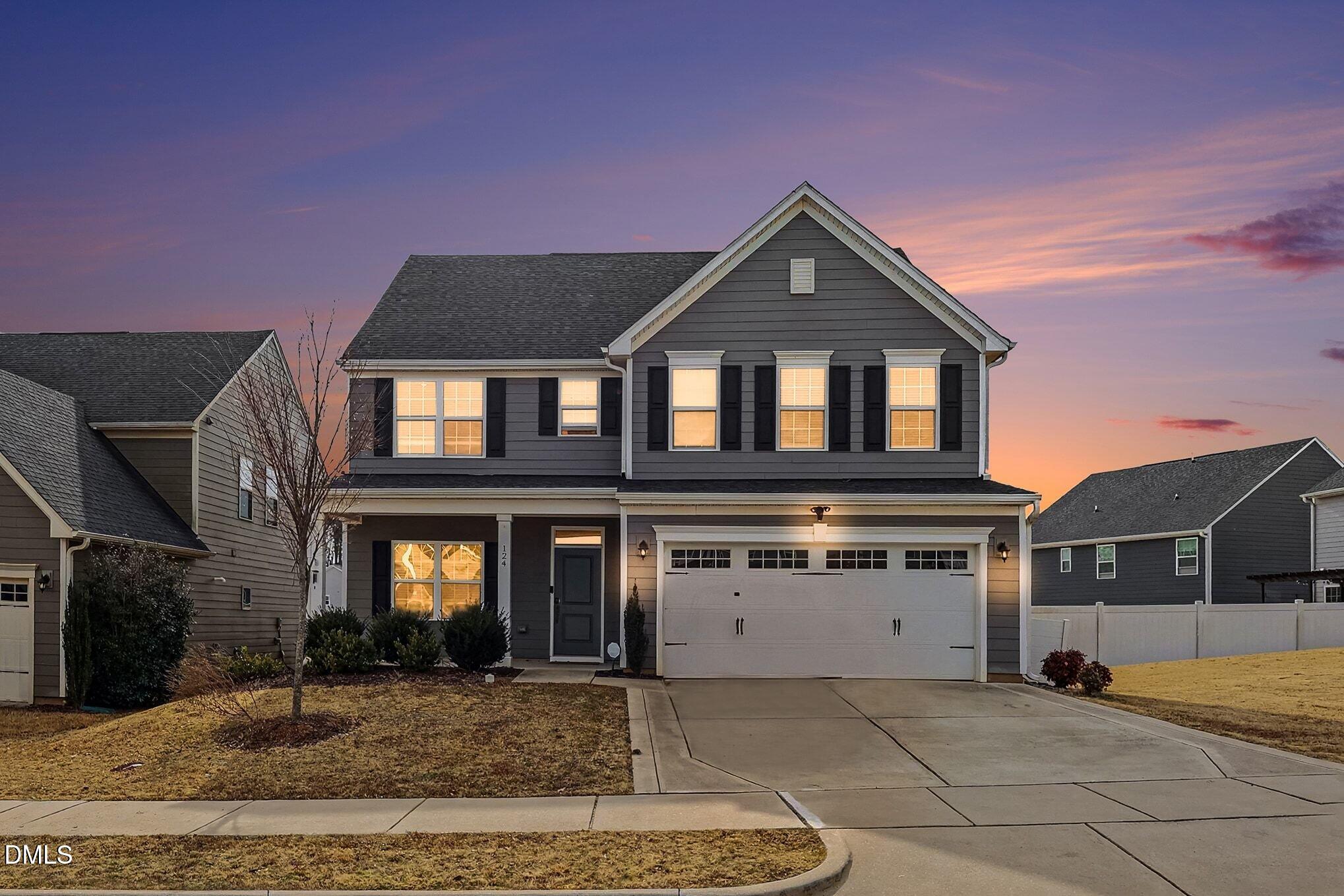 124 Amber Acorn Avenue