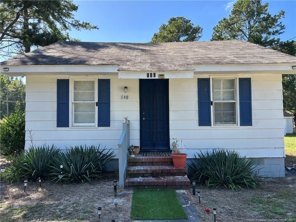 1600 Easterling Drive