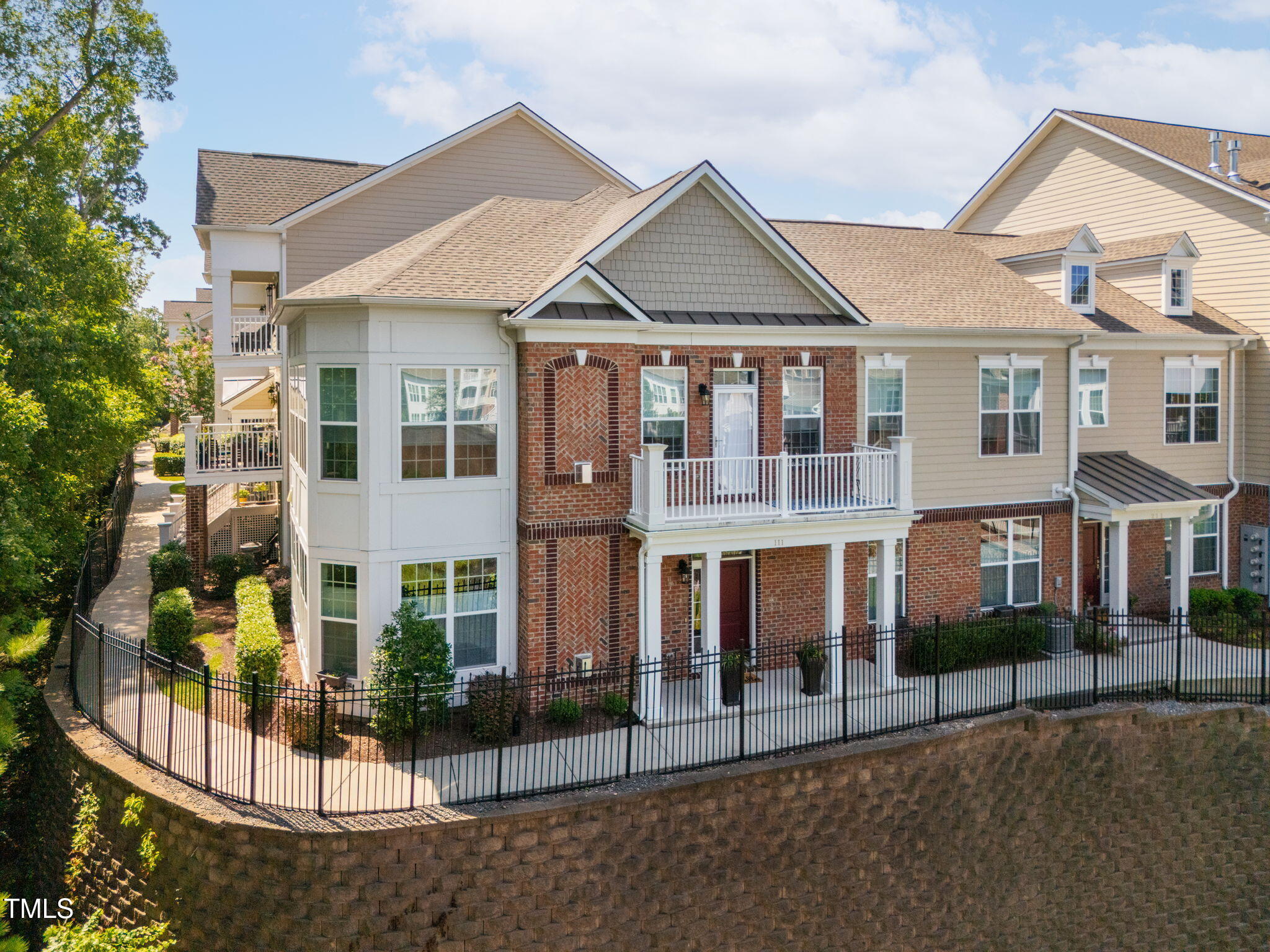 10310 Sablewood Drive 111