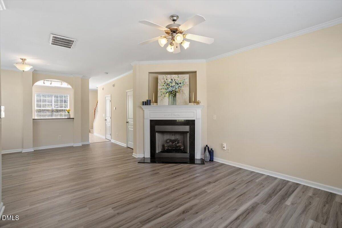 3601 Ramblewood Avenue