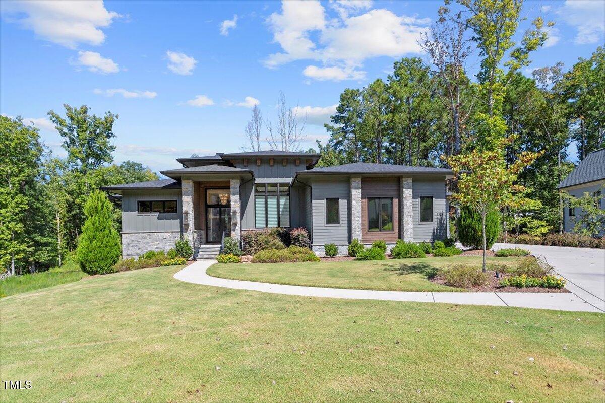 1124 Destination Drive