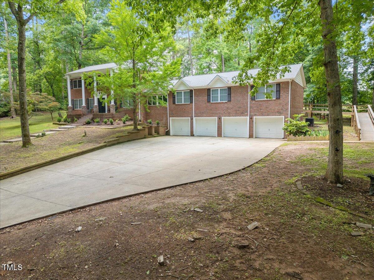9801 Honeycutt Road