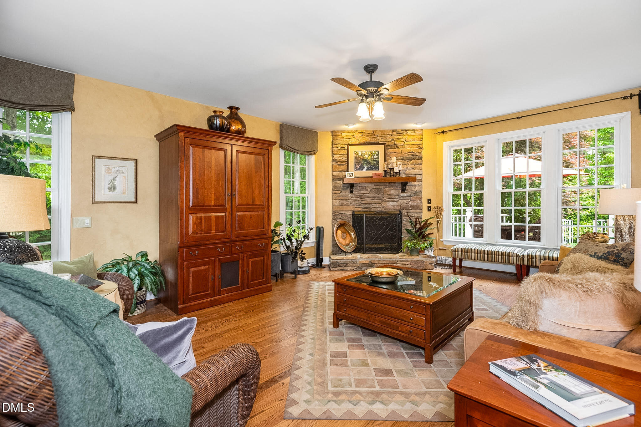 3728 Country Club Road