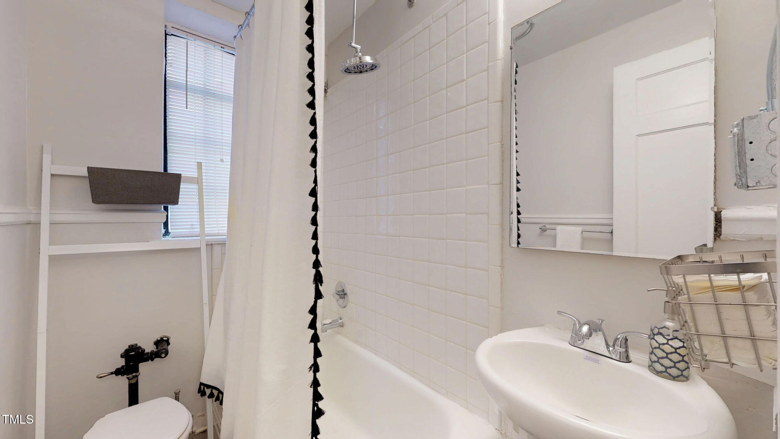 Raleigh, North Carolina 27603, United States, 1 Bedroom Bedrooms, ,1 BathroomBathrooms,Residential,Active,94993