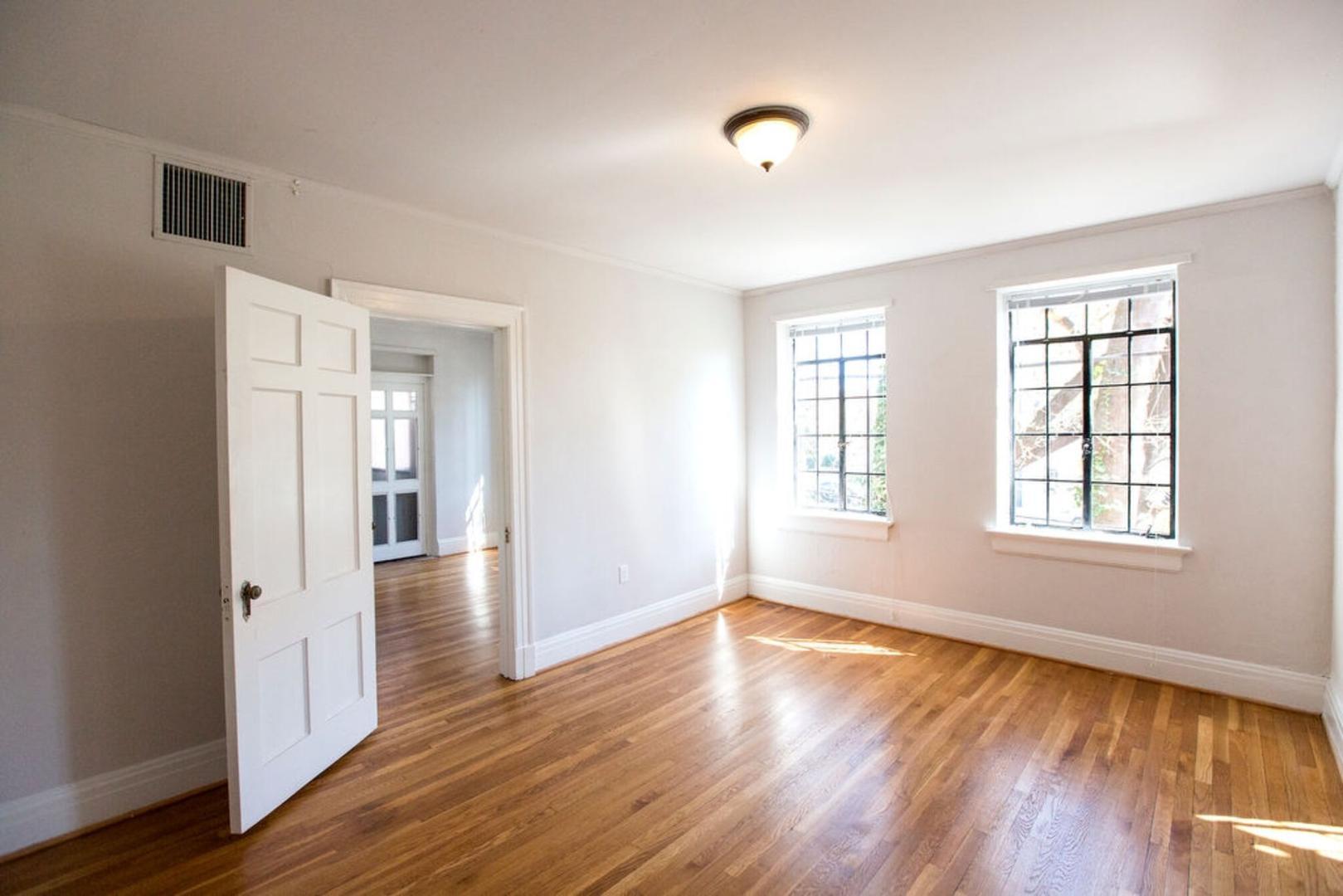 Raleigh, North Carolina 27603, United States, 1 Bedroom Bedrooms, ,1 BathroomBathrooms,Residential,Active,94993