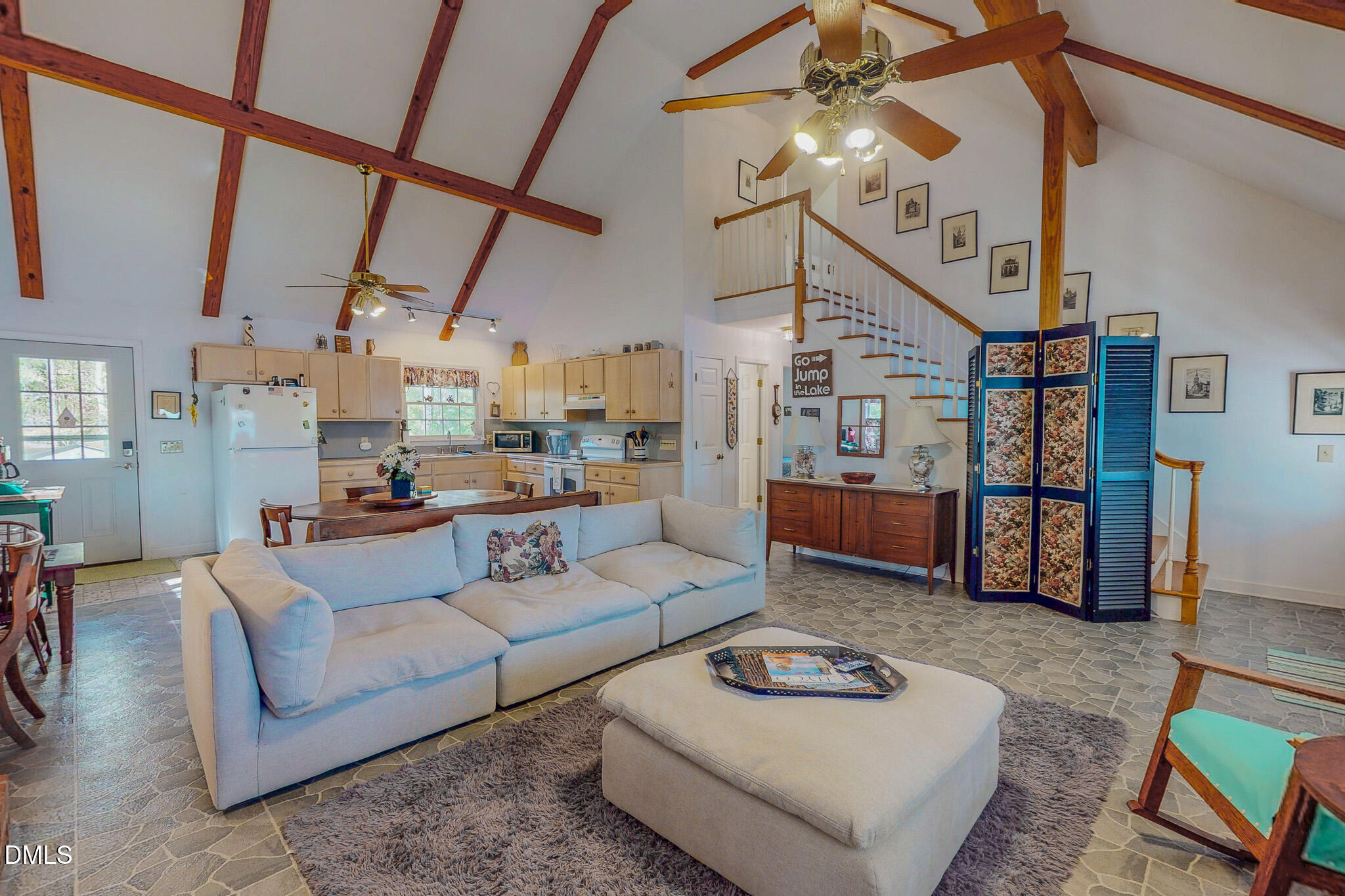 85 Forest Shore Drive