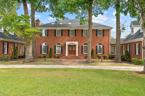 A home in Dunn