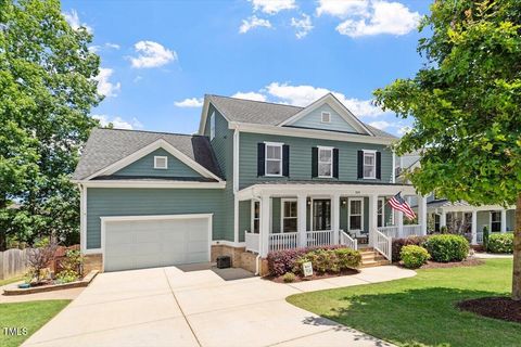 309 Larkhaven Place Apex NC 27539